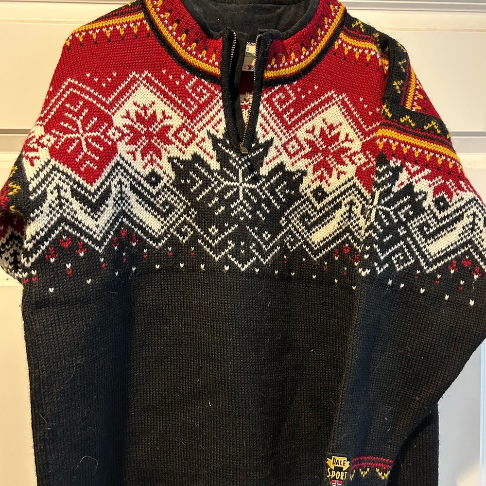 Dale of Norway Black and Red Men's Sweater